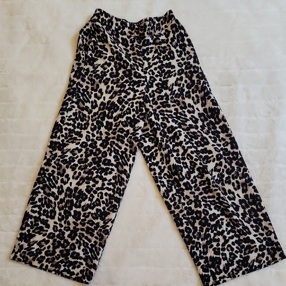 Bobeau Animal Print Pants